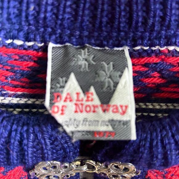 Dale of Norway sweater men's Medium unisex cardigan reindeer fair isle‎ grandpa - Picture 11 of 13